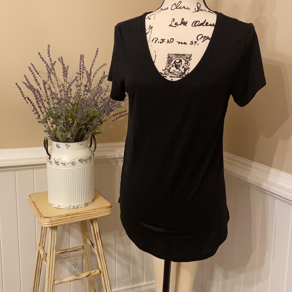 Women’s black V-neck T-shirt